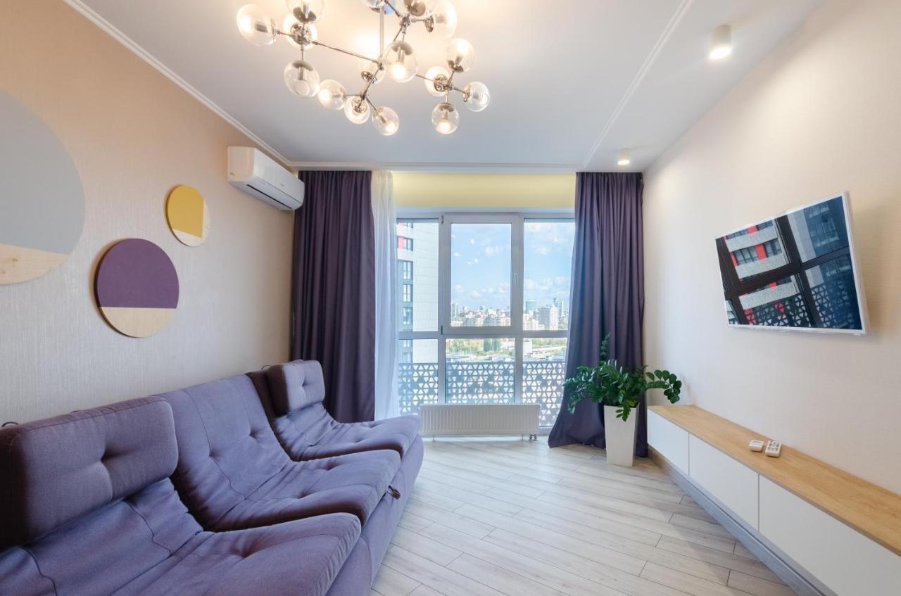 קייב Petrovdom 41B-59B-90B-77B Stunning City View Apartments At Rc Kvartet, Central Railway Station מראה חיצוני תמונה