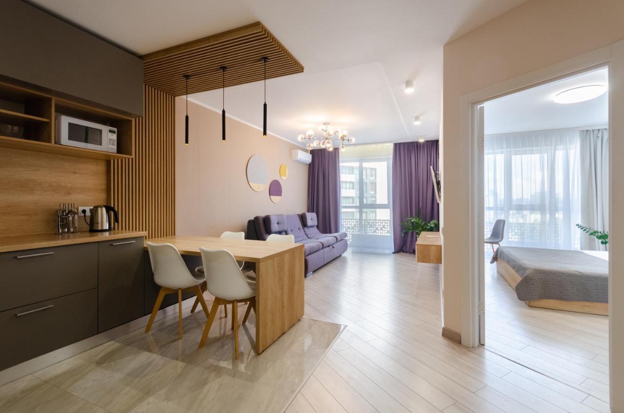 קייב Petrovdom 41B-59B-90B-77B Stunning City View Apartments At Rc Kvartet, Central Railway Station מראה חיצוני תמונה
