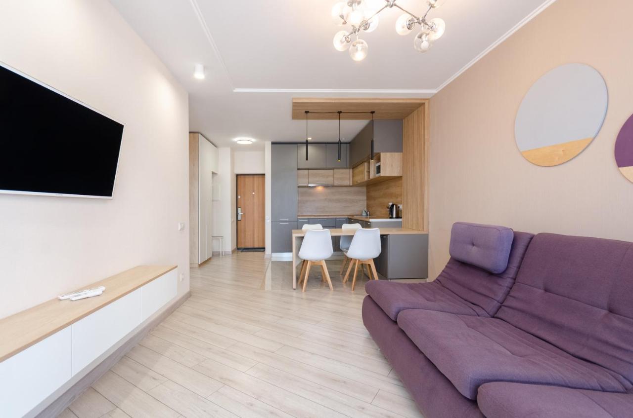 קייב Petrovdom 41B-59B-90B-77B Stunning City View Apartments At Rc Kvartet, Central Railway Station מראה חיצוני תמונה