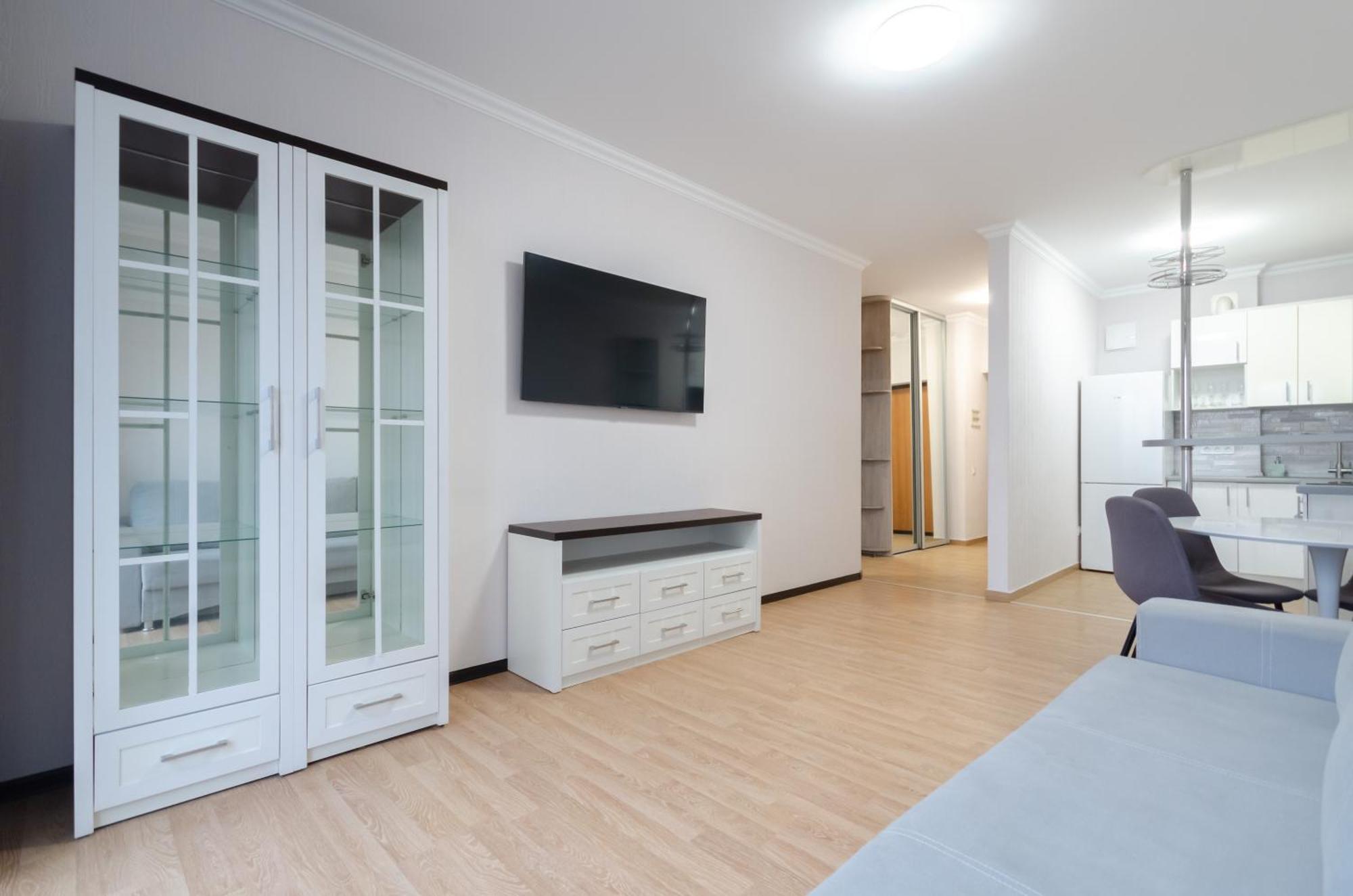 קייב Petrovdom 41B-59B-90B-77B Stunning City View Apartments At Rc Kvartet, Central Railway Station מראה חיצוני תמונה