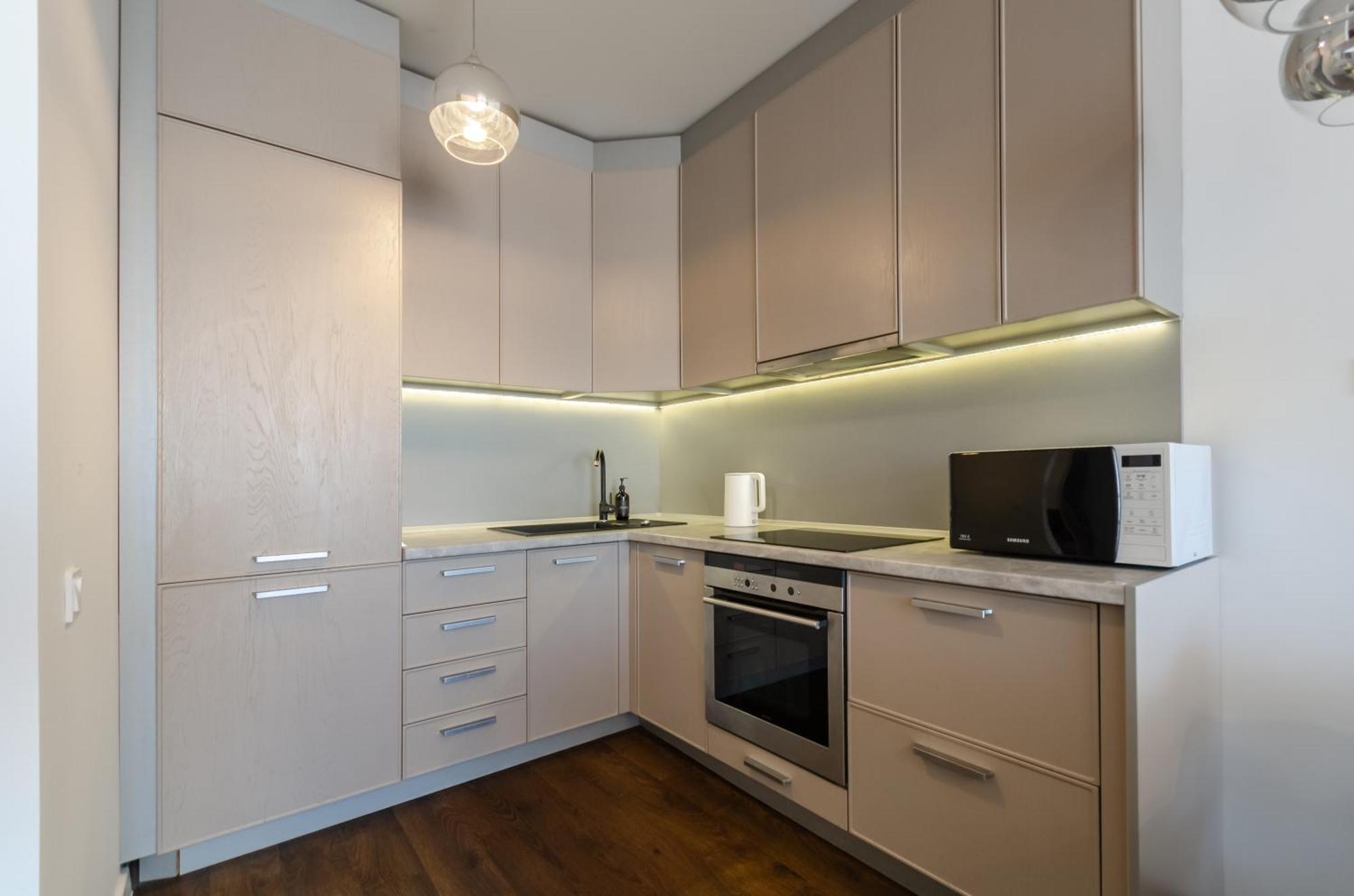 קייב Petrovdom 41B-59B-90B-77B Stunning City View Apartments At Rc Kvartet, Central Railway Station מראה חיצוני תמונה